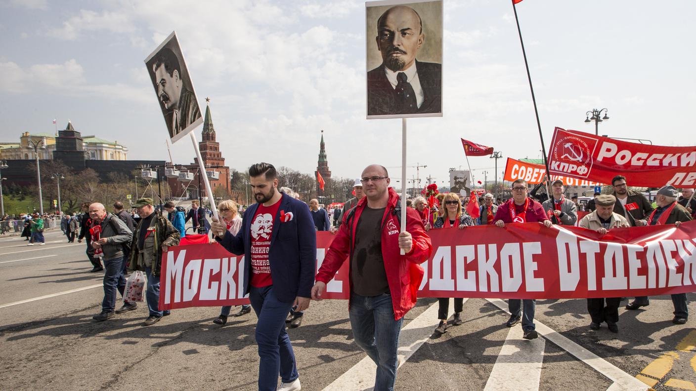 Fotografie di Stalin e Lenin a Mosca in Russia