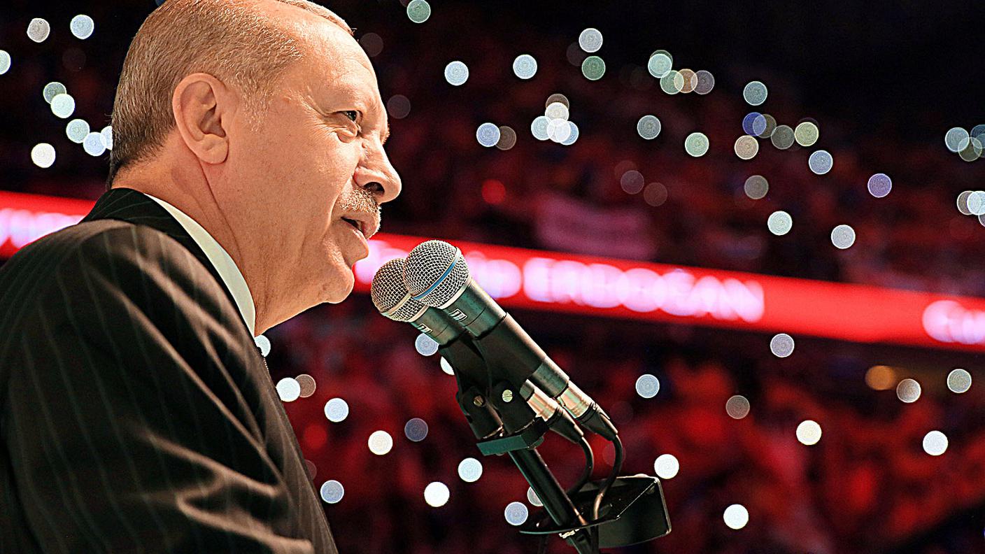 Erdogan il 6 maggio 2018 al congresso di Istanbul del Partito per la giustizia e lo sviluppo (AKP)