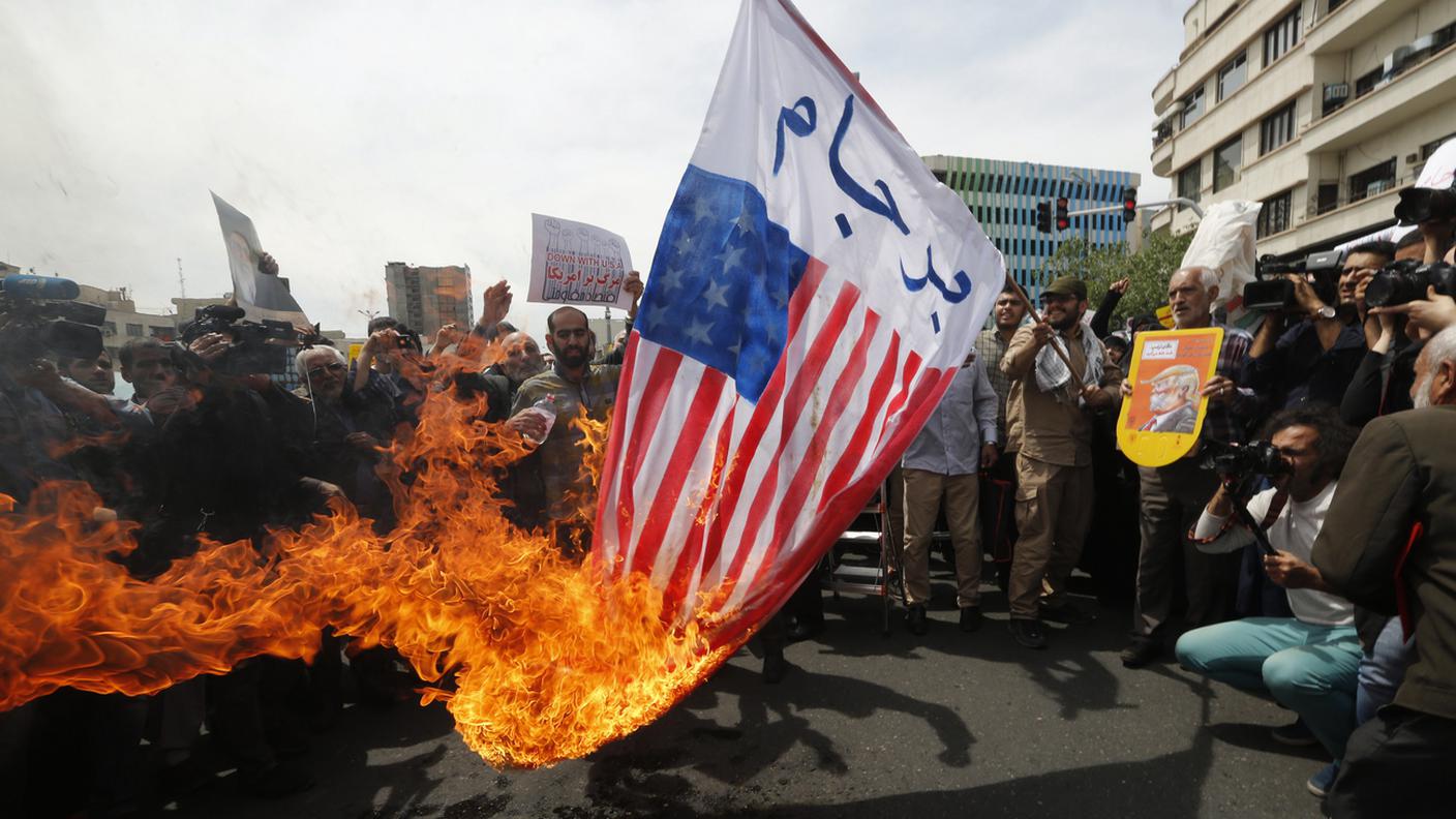 Proteste in piazza a Teheran