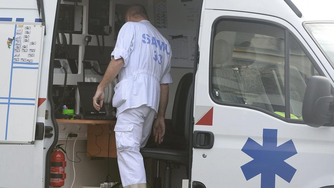 Il bimbo ha anche richiamato i soccorsi dopo che il cellulare si era scaricato