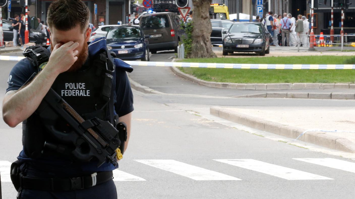 Sarebbero due donne i poliziotti morti nella città belga