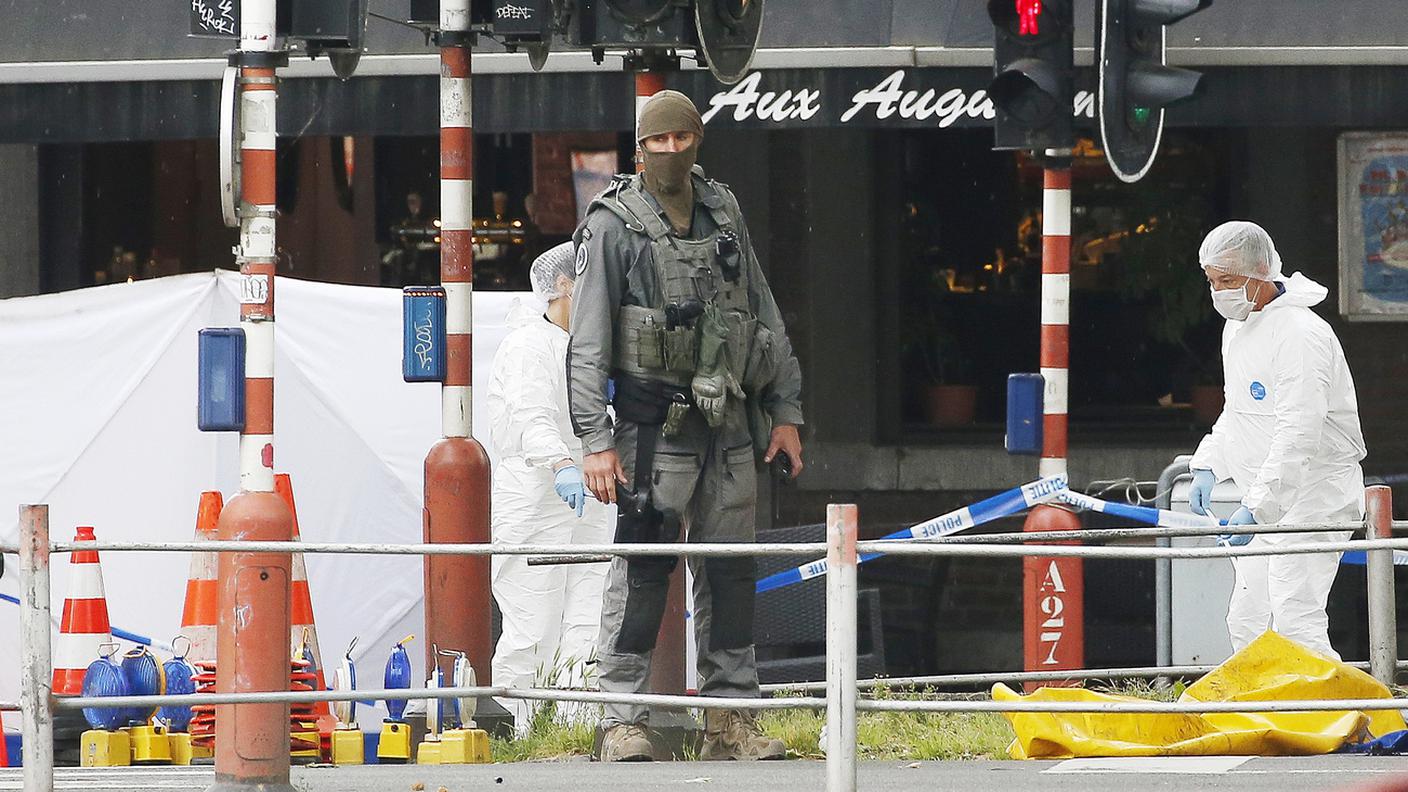 Forze speciali sul luogo dell'attentato a Liegi