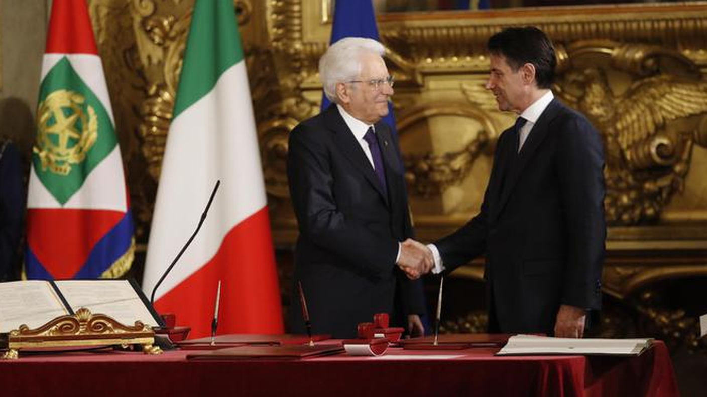 Il presidente della Repubblica italiana, Sergio Mattarella e il premier, Giuseppe Conte