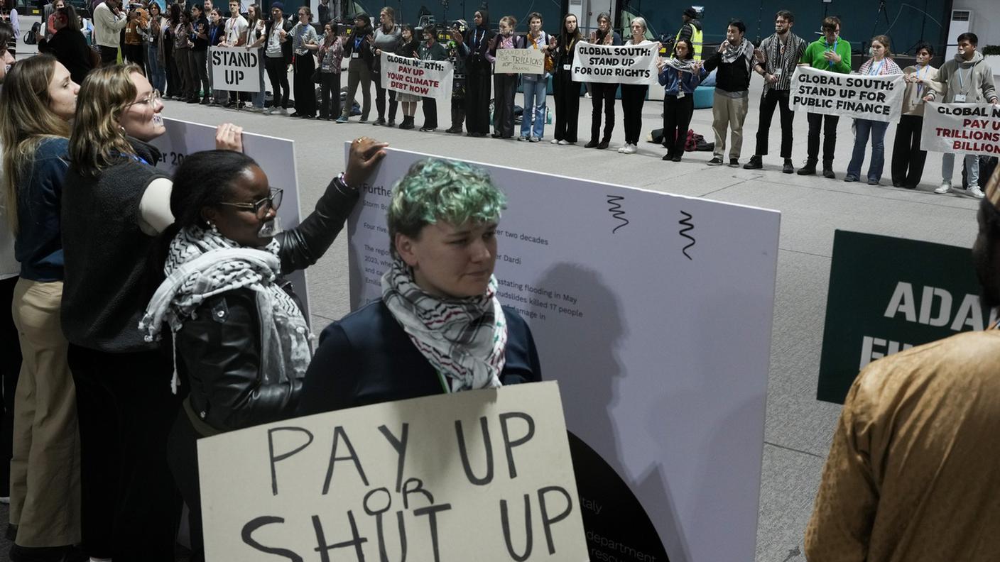 Discussioni, ma anche dimostrazioni durante i tempi supplementari della COP29.jpg