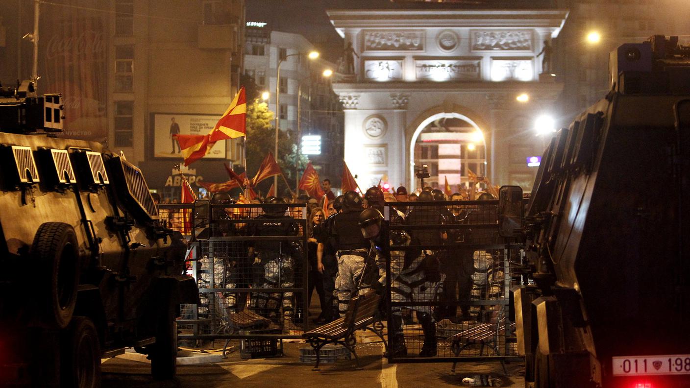 Il blocco davanti al Parlamento