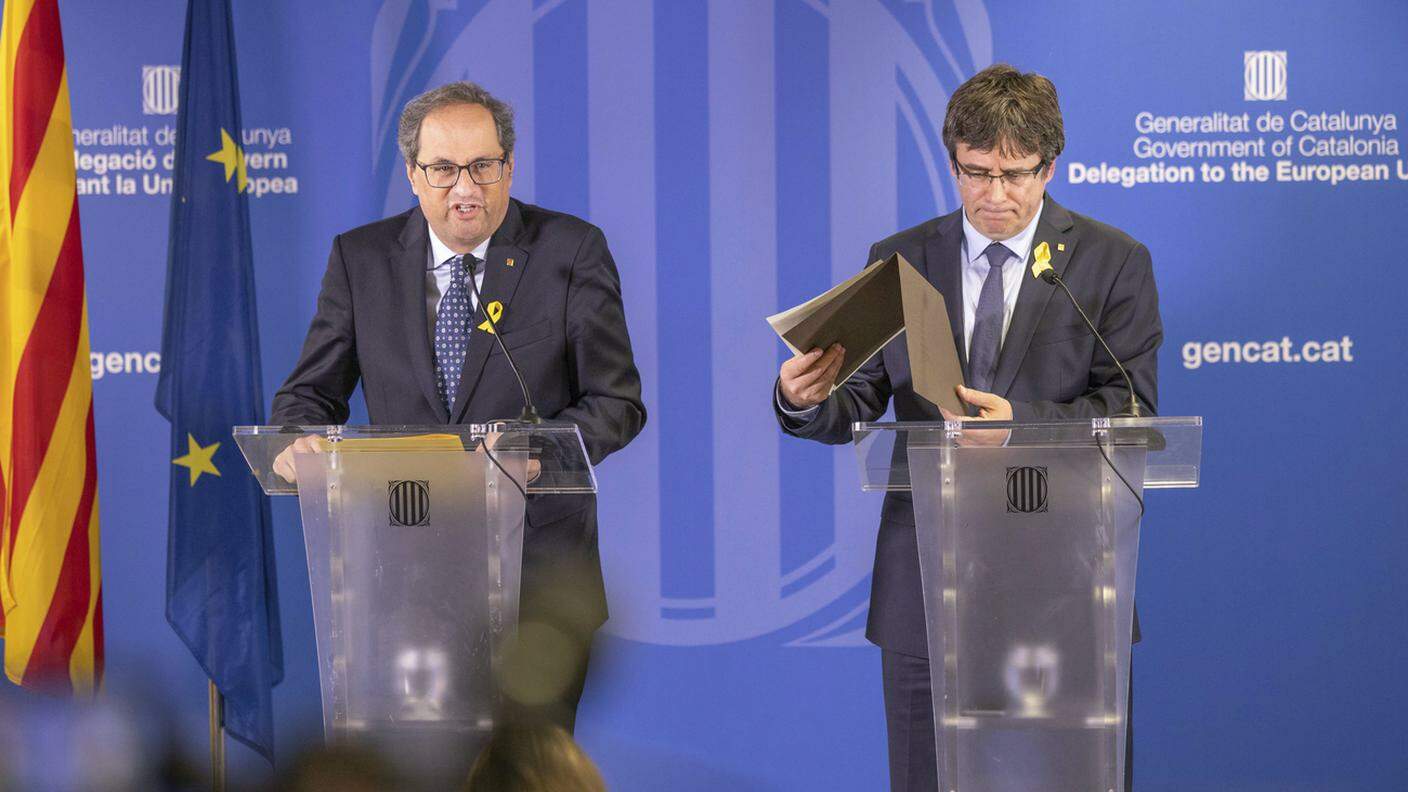 Quim Torra e Carles Puigdemont subito dopo l'incontro a Bruxelles.jpg
