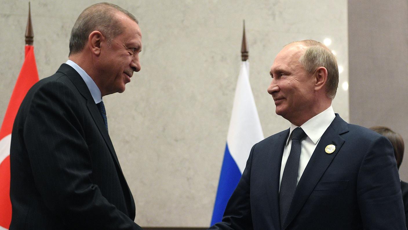 Il presidente Erdogan ha chiarito a Trump che un avvicinamento di Ankara a Mosca non è impossibile