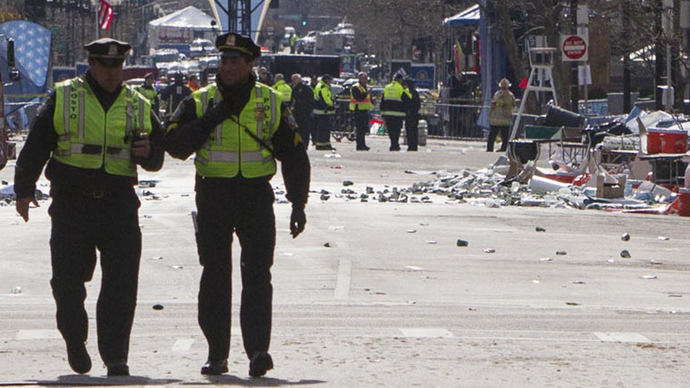 ad boston dopo l'esplosione reuters.jpg