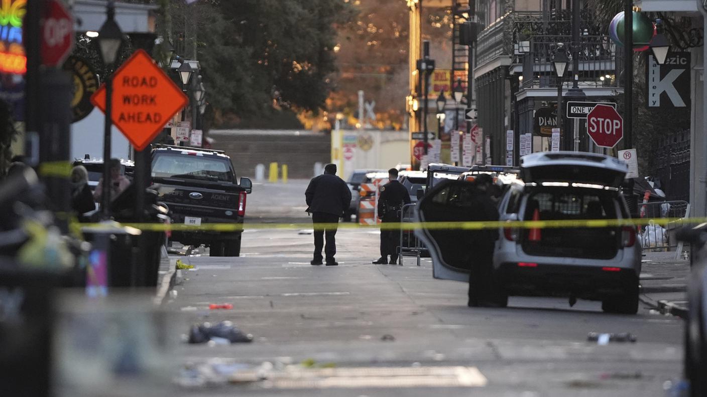 Veicolo sulla folla a New Orleans