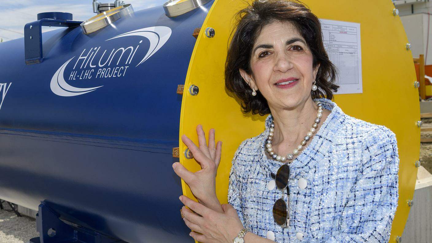 Al CERN poche donne, ma una è ai comandi: l'italiana Fabiola Gianotti
