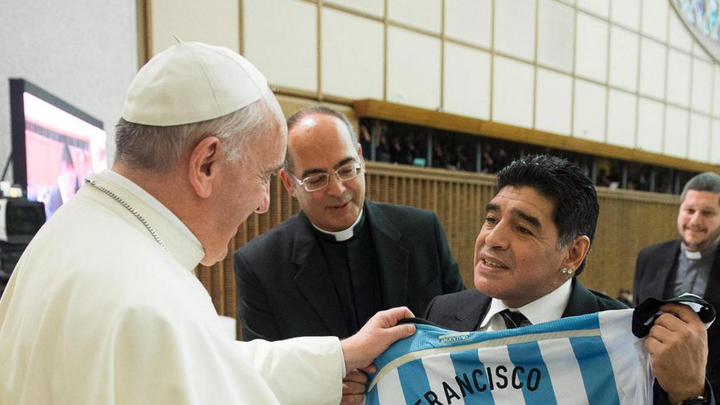 Una passione per il calcio: con Maradona nel 2014