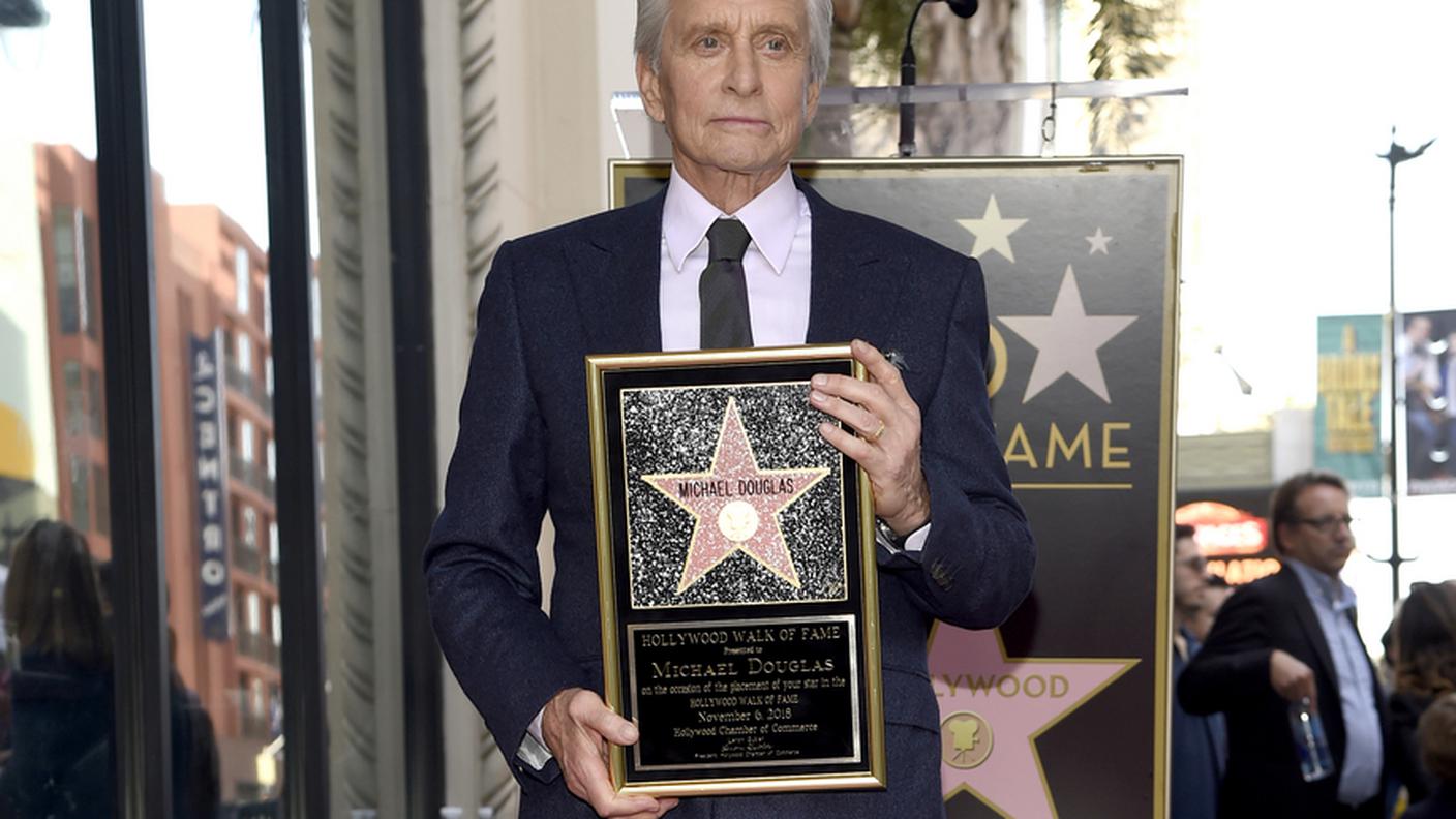 La cerimonia sul Walk of Fame di Hollywood