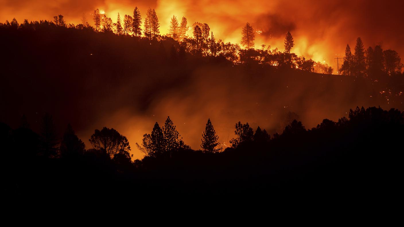 Camp Fire fuori controllo