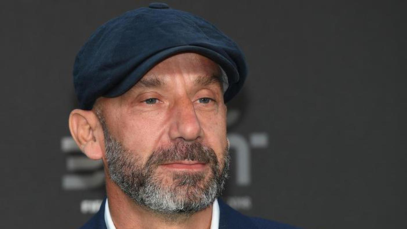 Vialli oggi è opinionista in tv