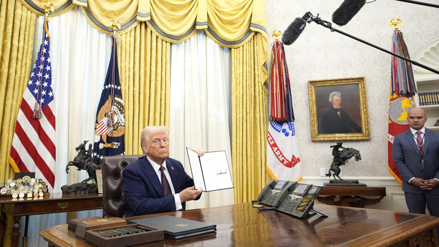 Un giudice federale blocca decreto di Trump