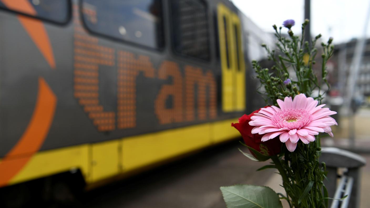 L'uomo che ha sparato lunedì su un tram di Utrecht, uccidendo tre persone, sarà davanti al giudice venerdì