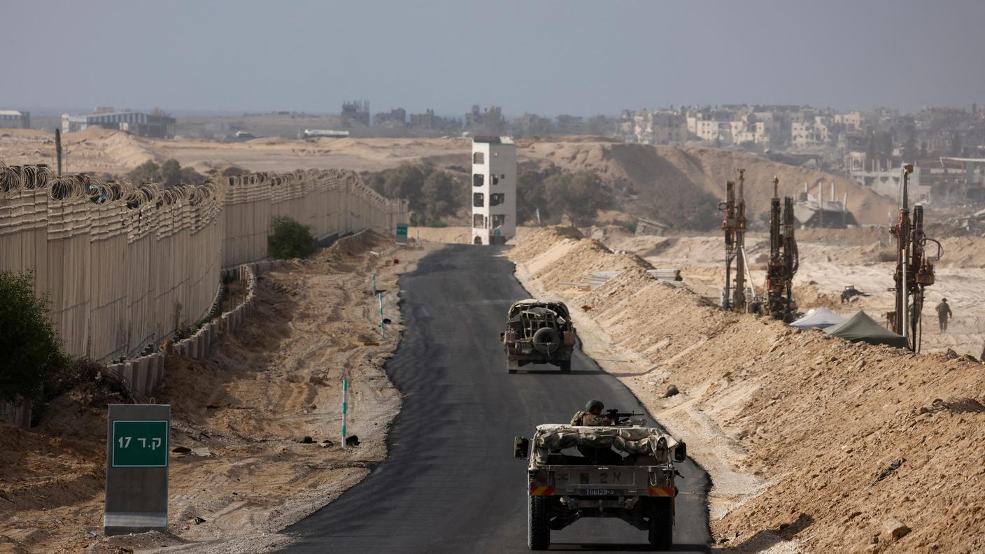 2024-09-13T202739Z_1743600386_RC2QZ9AZ5M1K_RTRMADP_3_ISRAEL-PALESTINIANS-GAZA.JPG