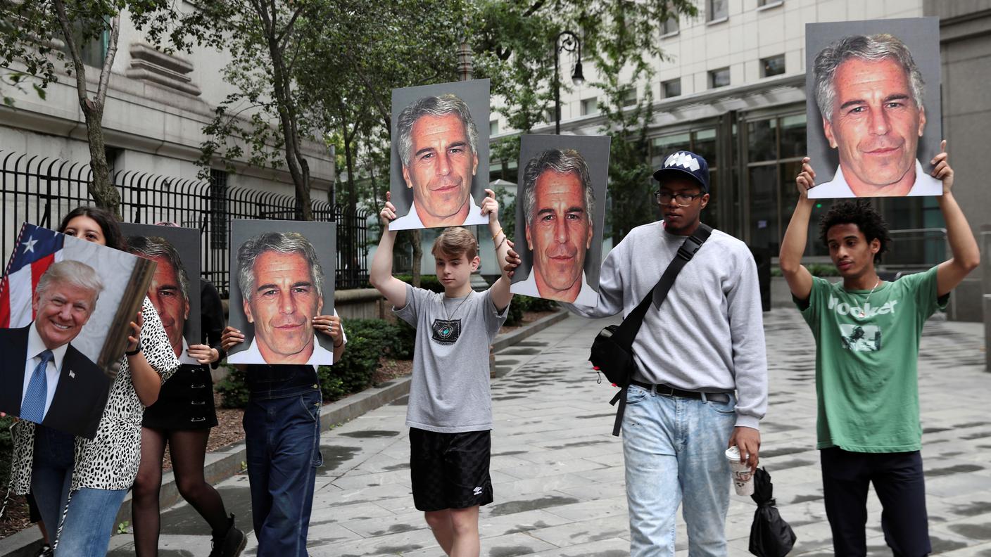 Proteste contro Epstein