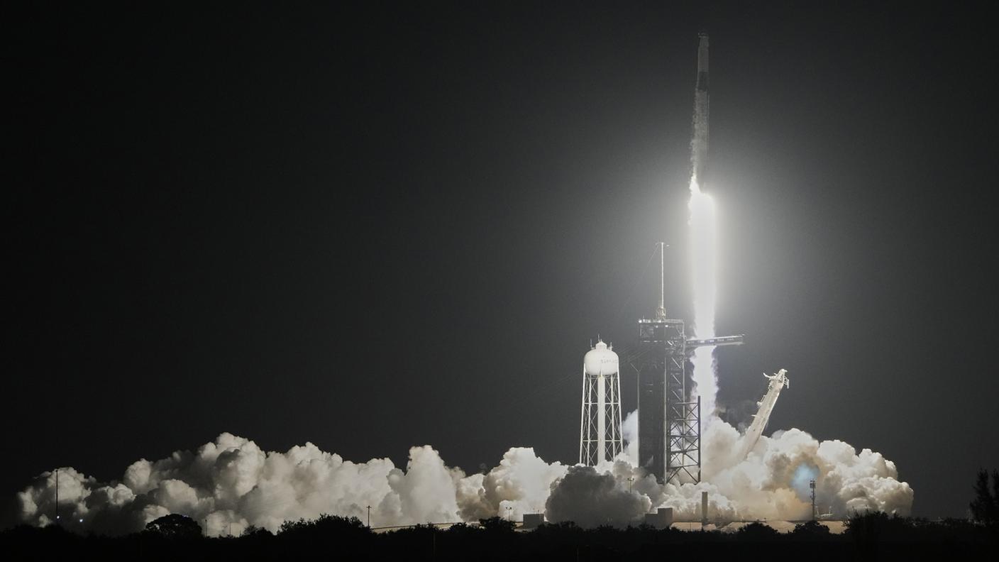 Il lancio per la missione Fram2