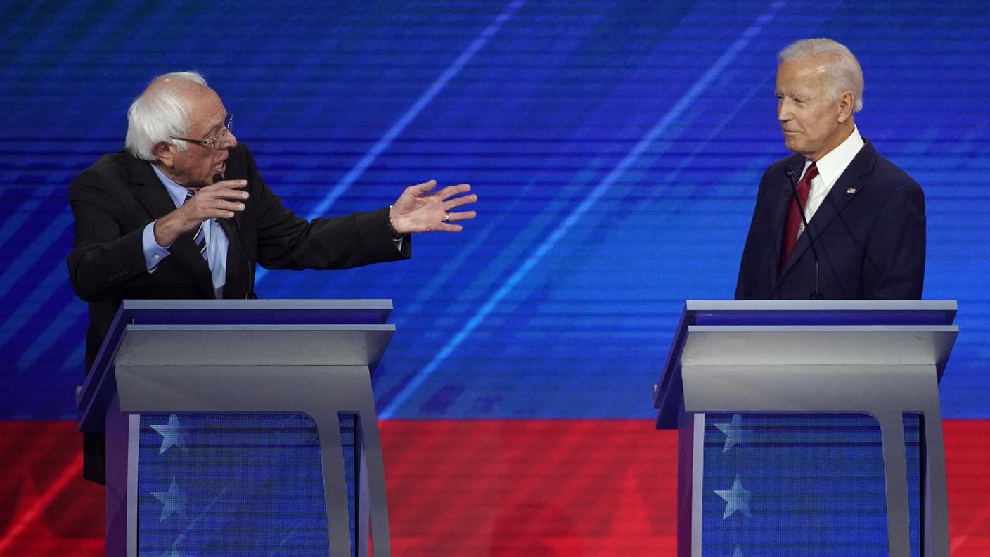 Biden, qui alle prese con le critiche a lui rivolte dal rivale Bernie Sanders, a sinistra