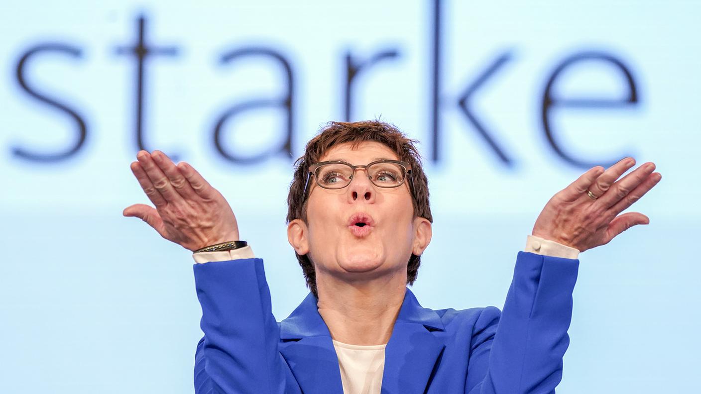 Annegret Kramp-Karrenbauer dopo il suo intervento