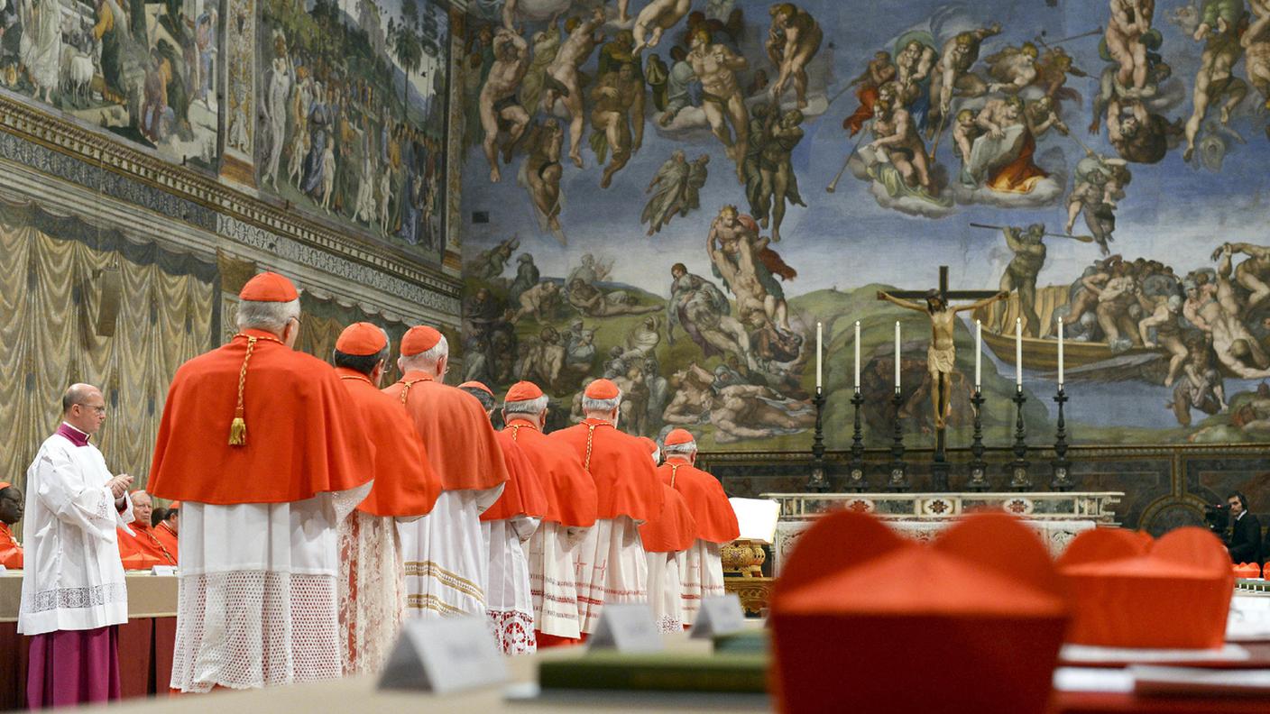 L'ultimo conclave nel 2013, un rito che si rinnova.jpg