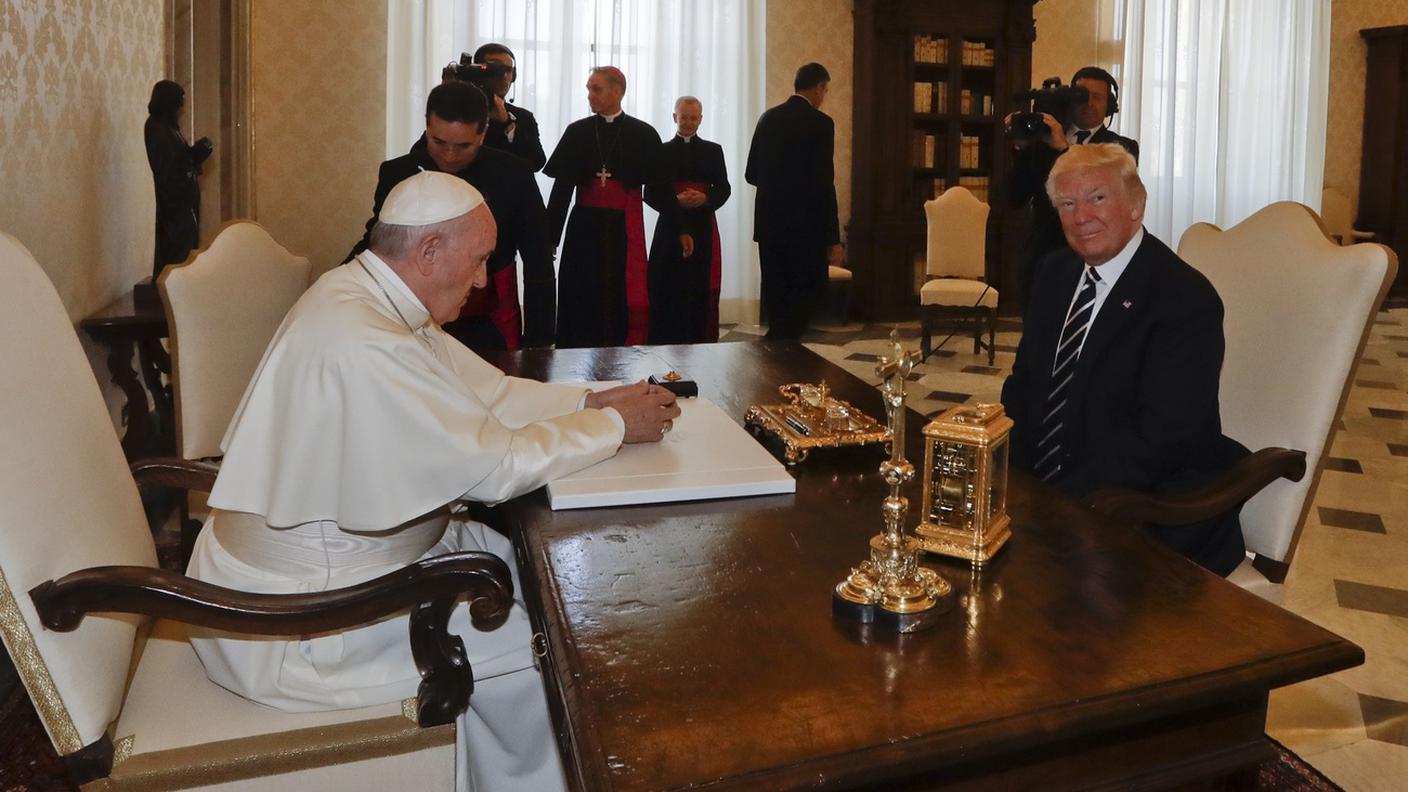L'incontro tra Papa Francesco e Trump in Vaticano nel 2017