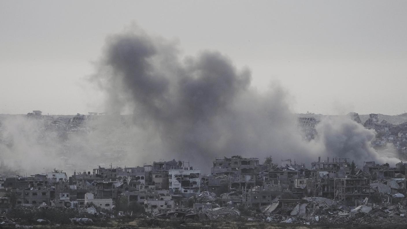 Israele intensifica gli attacchi contro Gaza