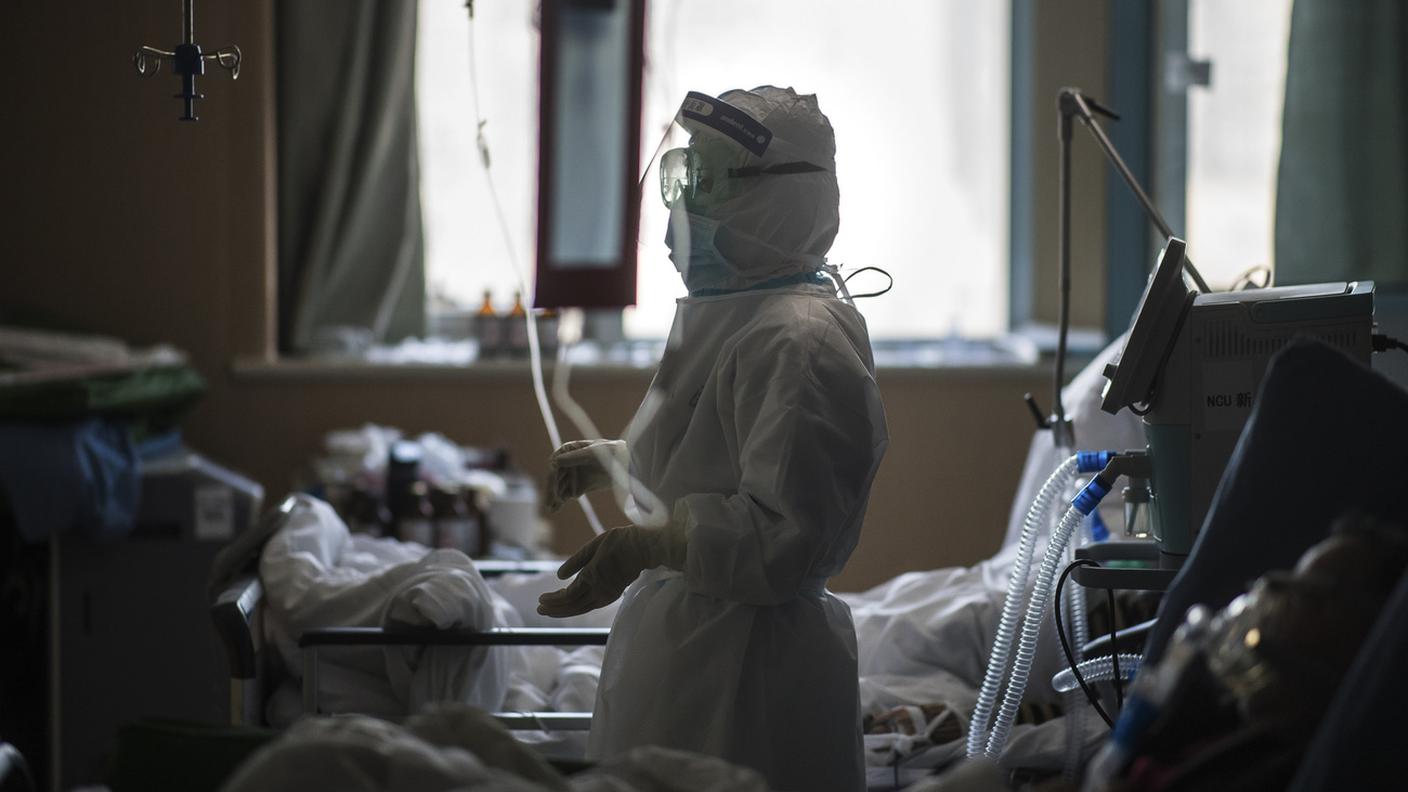 Un'unita di cure intensive a Wuhan