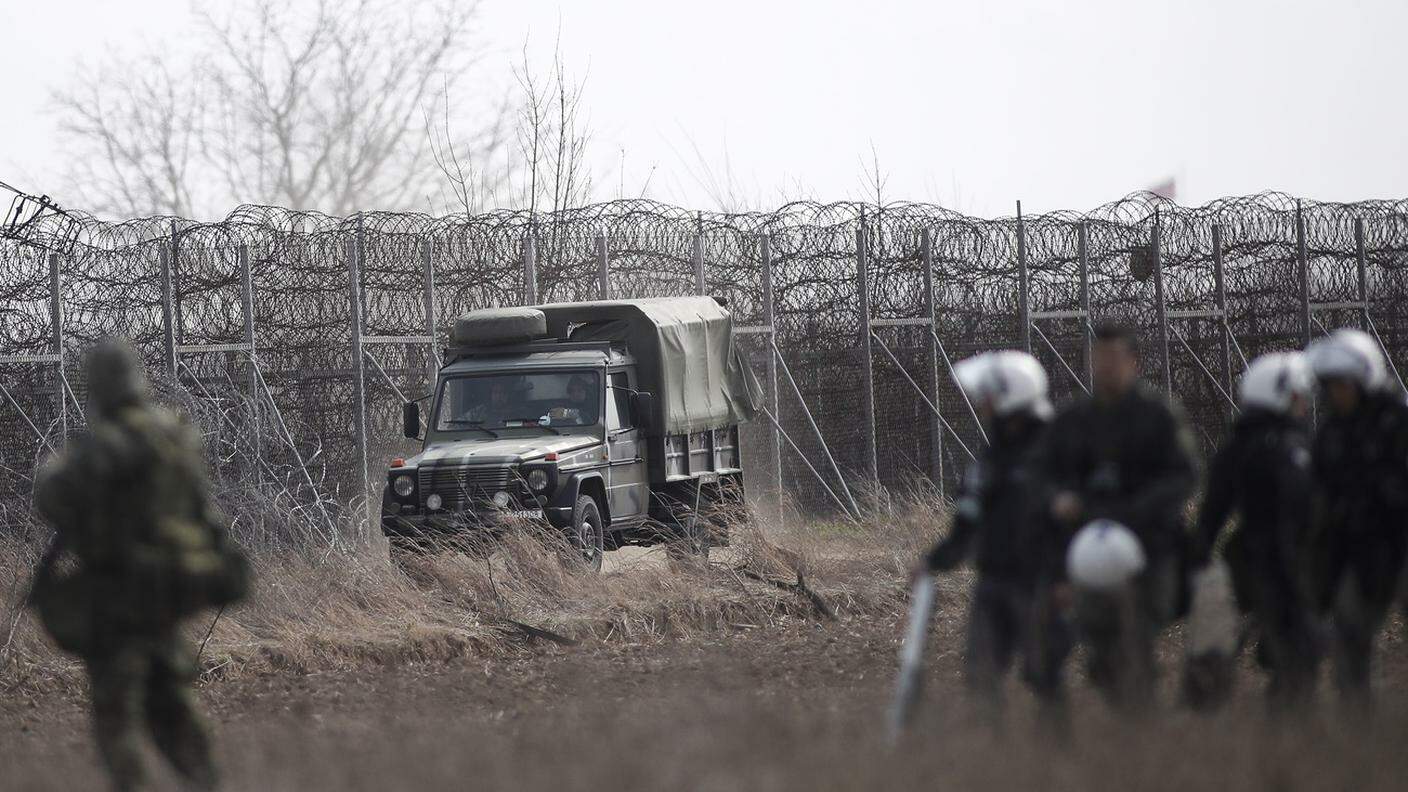 Kastanies: intervento in forze, fra militari e polizia, per blindare il confine