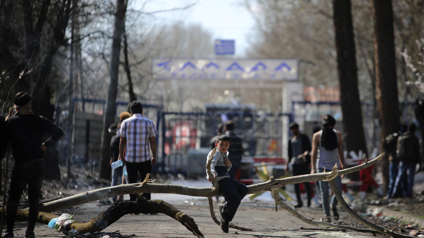 Migranti alla frontiera turco-greca nella regione di Edirne
