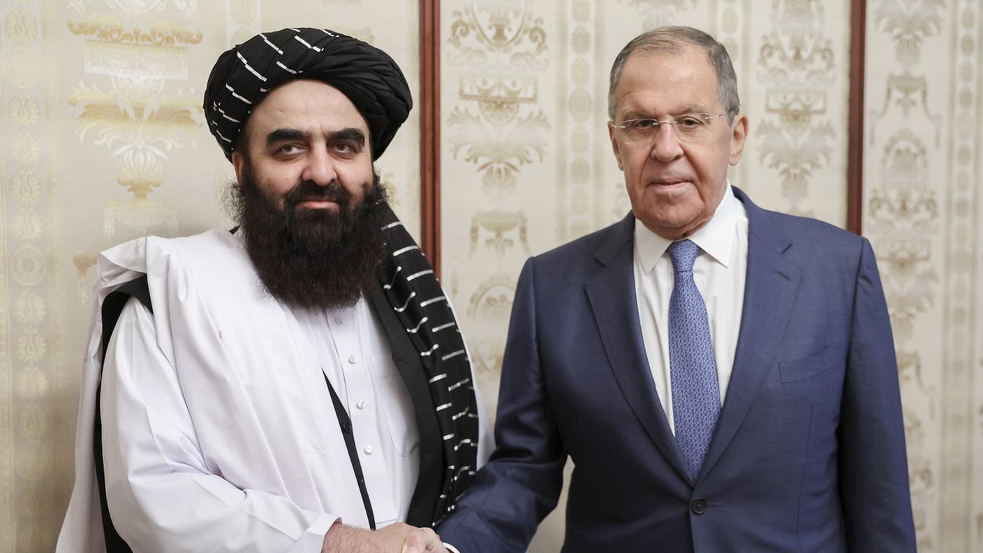 La Russia riconosce l'Afghanistan