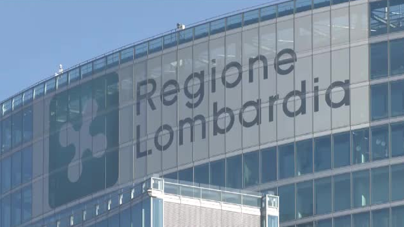 Il grattacielo sede della Giunta regionale della Lombardia