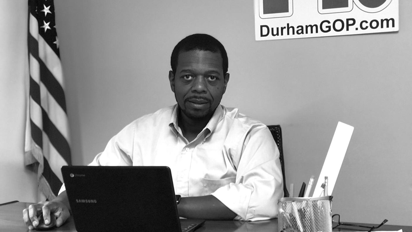 Immanuel Jarvis, 44 anni, dal 2015 è il capo del partito repubblicano nella contea di Durham in North Carolina, dove tutte le cariche elettive pubbliche sono in mano ai democratici.