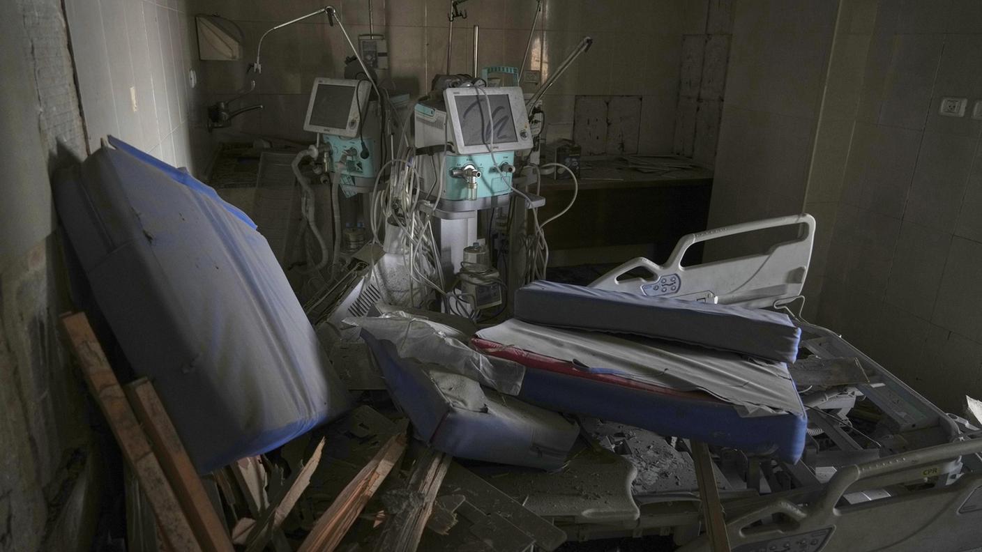 Preso di mira con un drone anche l’ospedale Nasser di Khan Younis