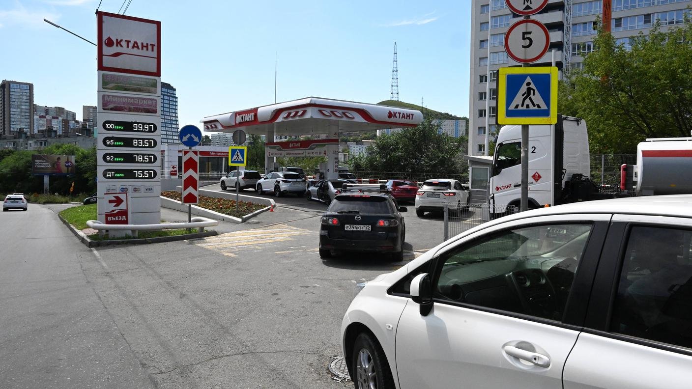 benzina Russia