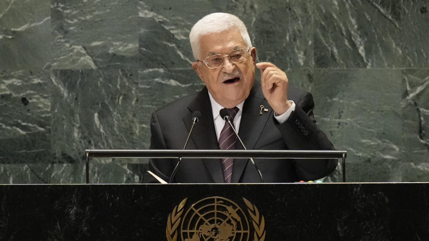 Il presidente palestinese Mahmoud Abbas all'Assemblea dell'ONU nel 2024.jpg