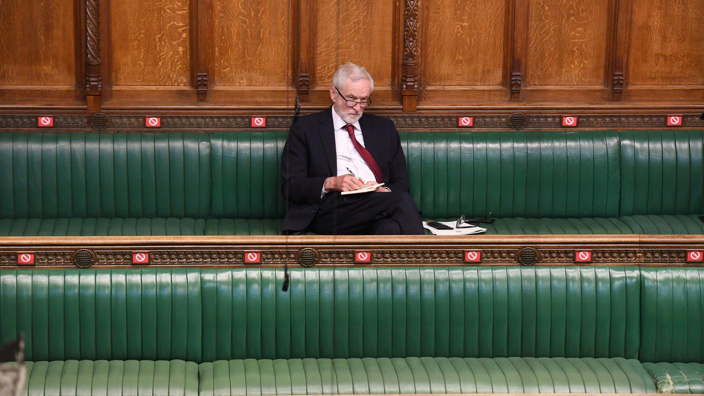 Corbyn sospeso per antisemitismo