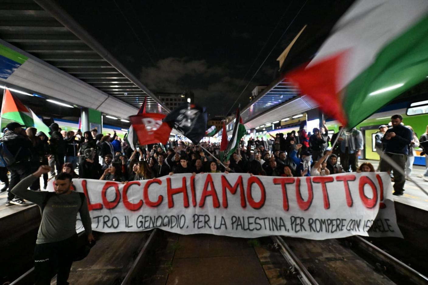 A Milano la protesta.jpg