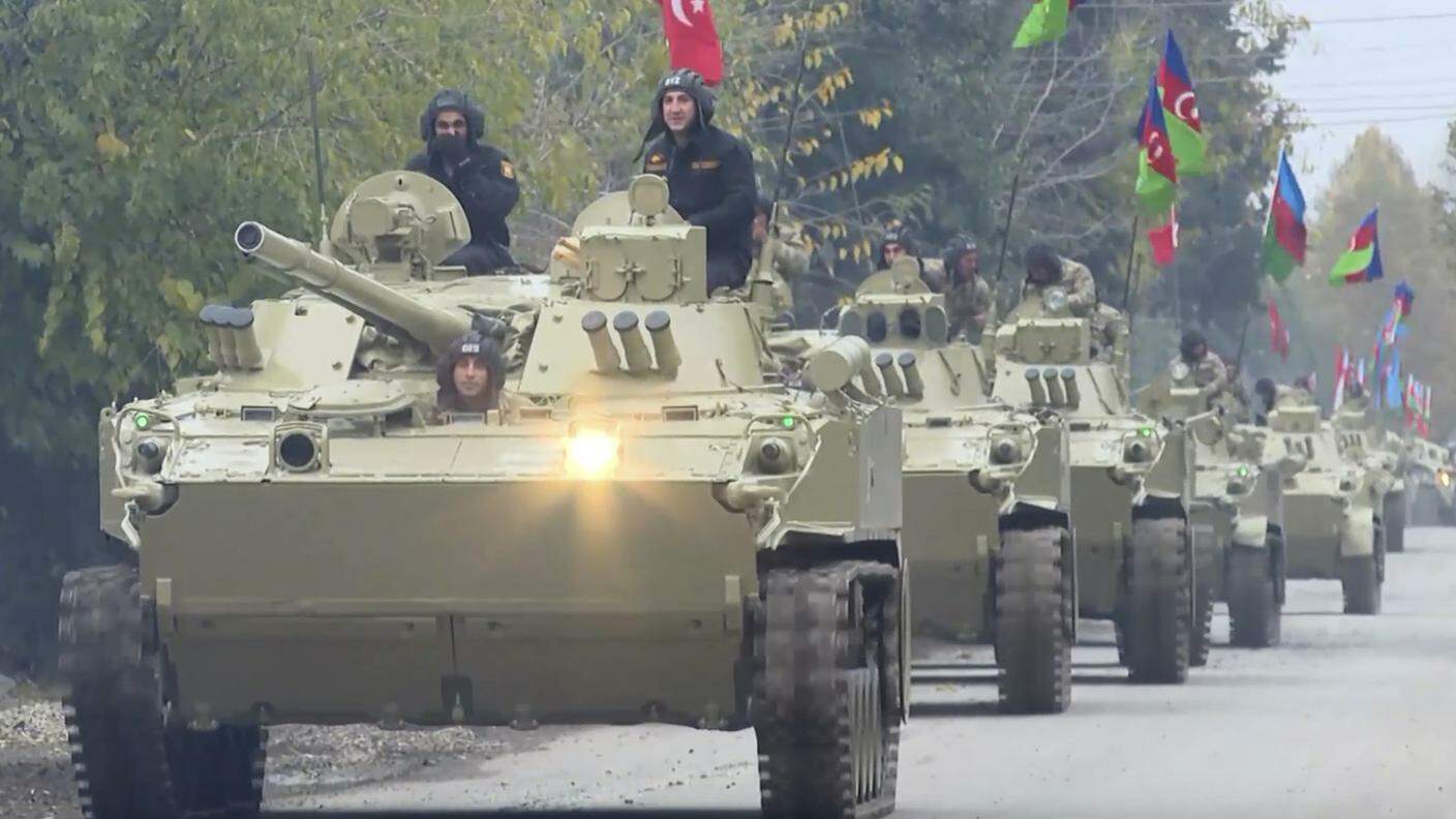 Soldati azeri nel distretto di Aghdam, ceduto già il 20 novembre