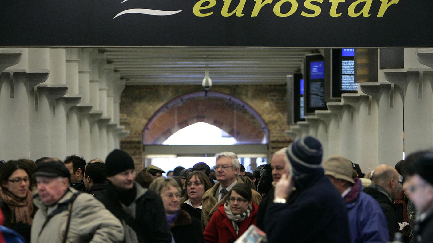 Stazioni londinesi prese d'assalto