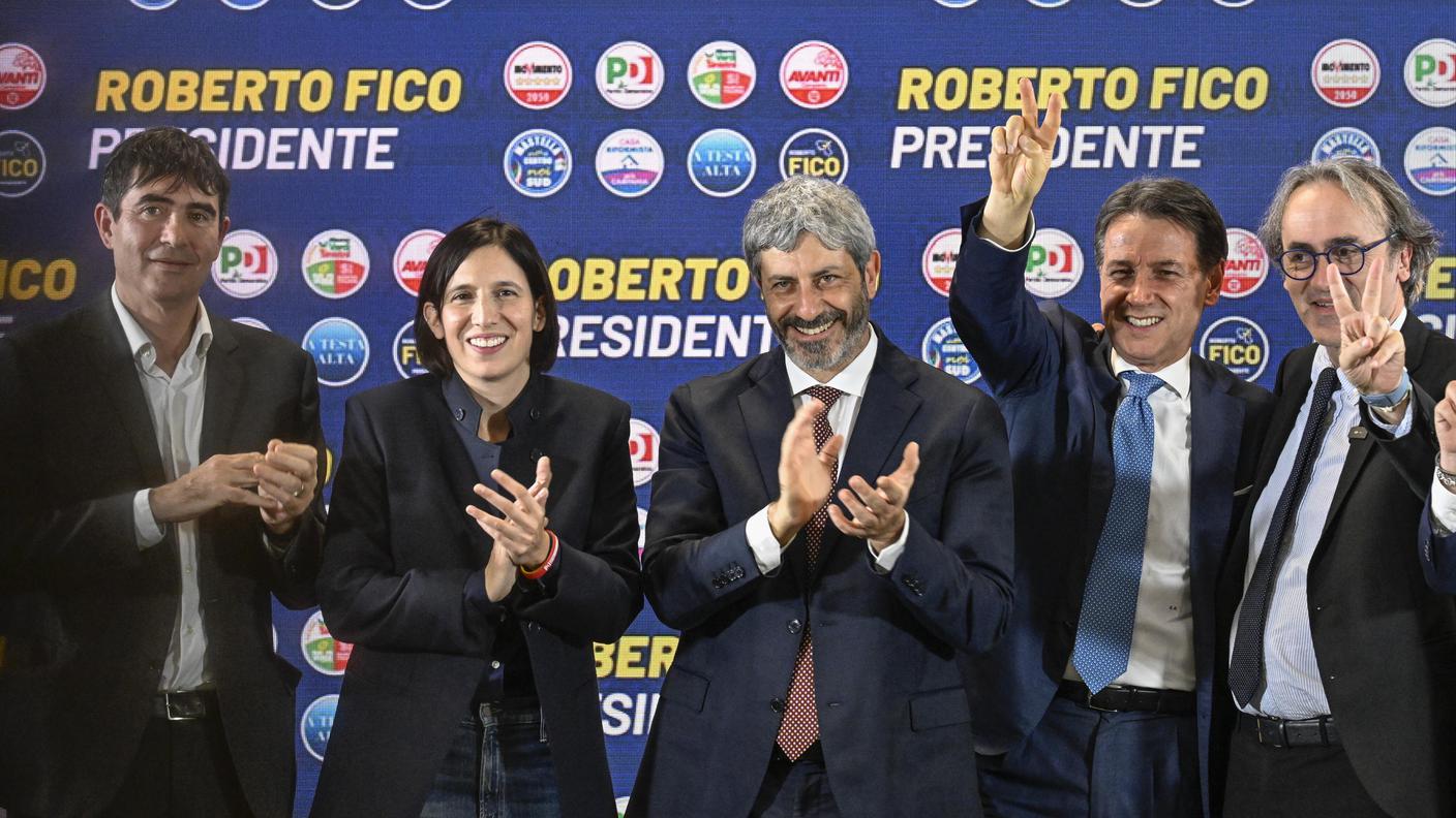 Il cosiddetto "campo largo" che ha permesso la vittoria in Campania, composto da più forze politiche