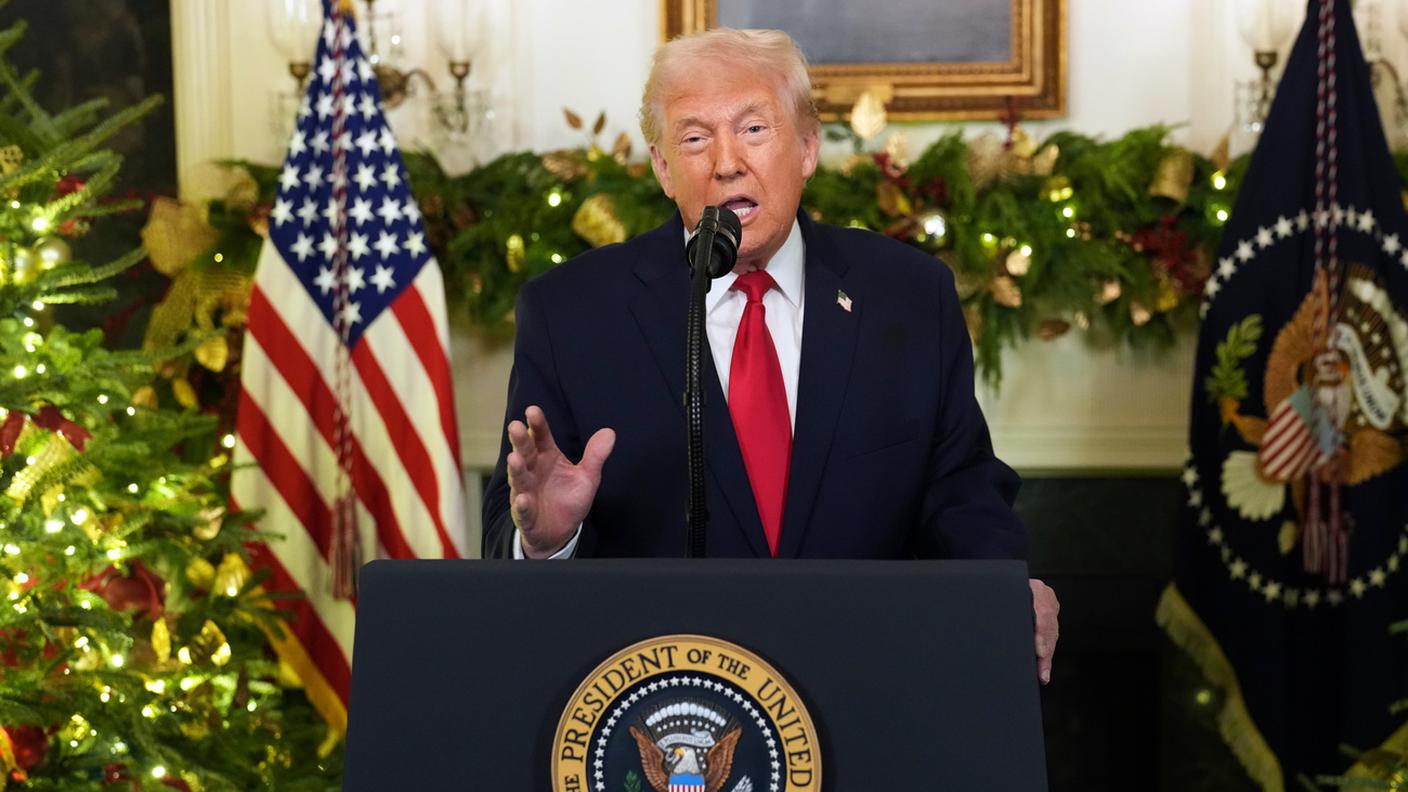 Donald Trump durante ili suo discorso televisivo di mercoledì sera alla Casa Bianca