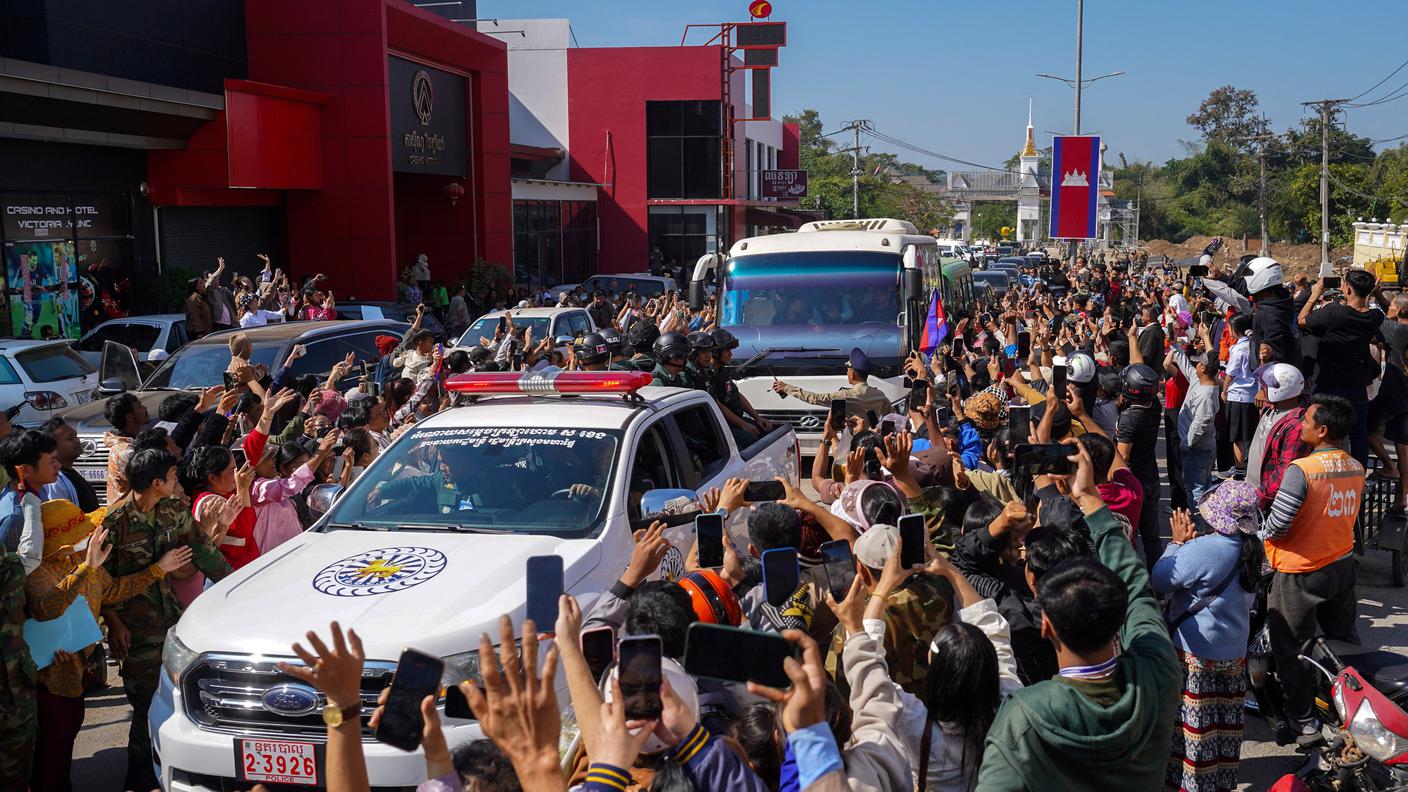 18 prigionieri di guerra cambogiani tornano in patria