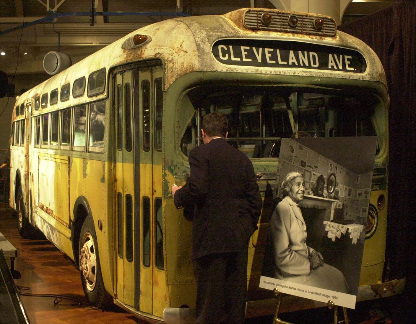 L'autobus, su cui Rosa Parks oppose il suo celebre rifiuto, è esposto all'Henry Ford Museum a Dearborn, in Michigan 