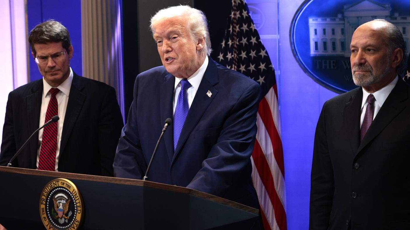 Trump conferenza stampa dazi