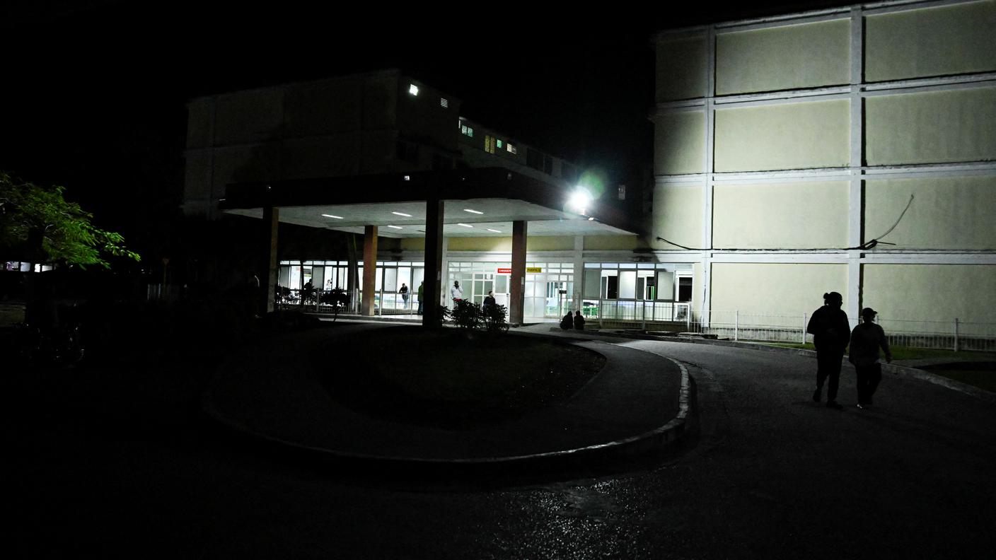 Ingresso dell'ospedale "Arnaldo Milan Castro" in cui sono stati tratta morti e feriti dell'attacco