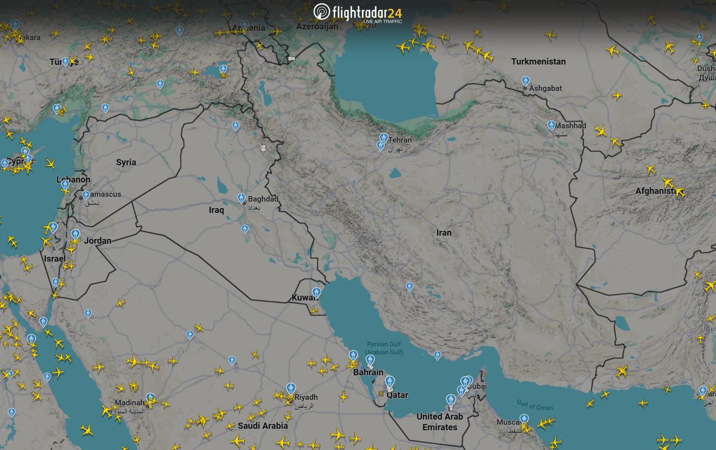 Cieli quasi vuoti nello spazio aereo mediorientale