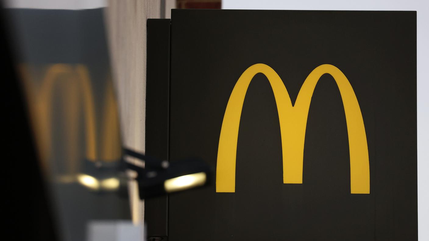 La catena McDonald’s ha le sue origini nel ristorante aperto nel 1940 a San Bernardino in California dai fratelli Richard e Maurice McDonald, che poi ha dato luogo al sistema di franchising