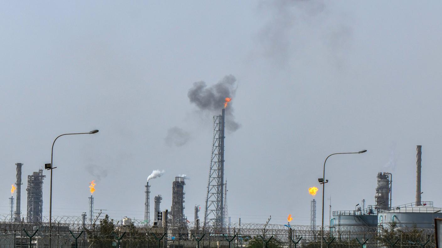 La raffineria kuwaitiana di Mina Al-Ahmadi